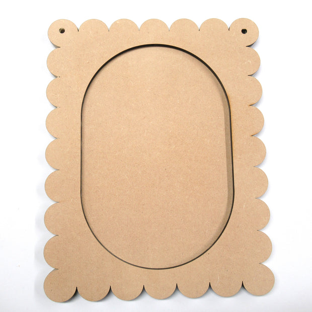 Scalloped Oval Plaque